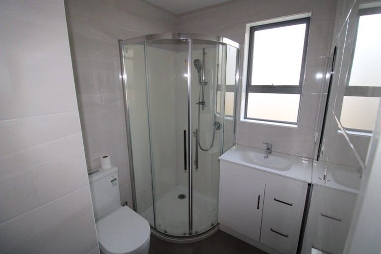 Photo of property in 9a Piko Crescent, Riccarton, Christchurch, 8041