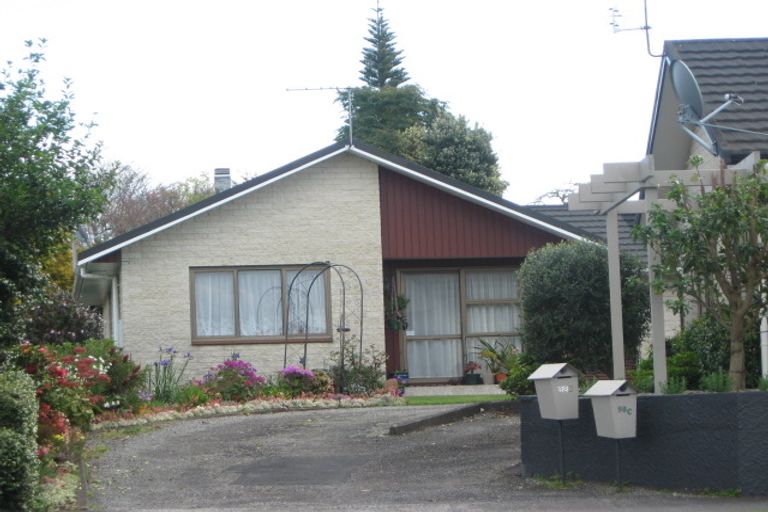 Photo of property in 98b Govett Avenue, Frankleigh Park, New Plymouth, 4310