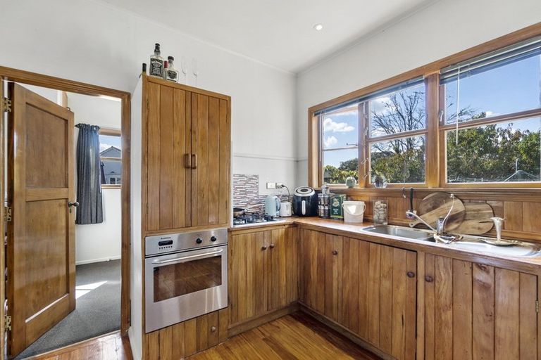 Photo of property in 25 Jellicoe Drive, Hamilton East, Hamilton, 3216