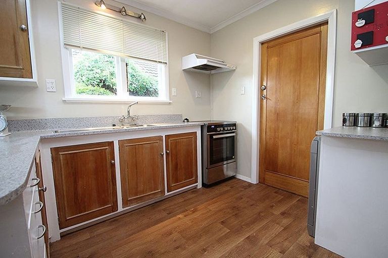 Photo of property in 9 Mappleton Avenue, Burnside, Christchurch, 8053