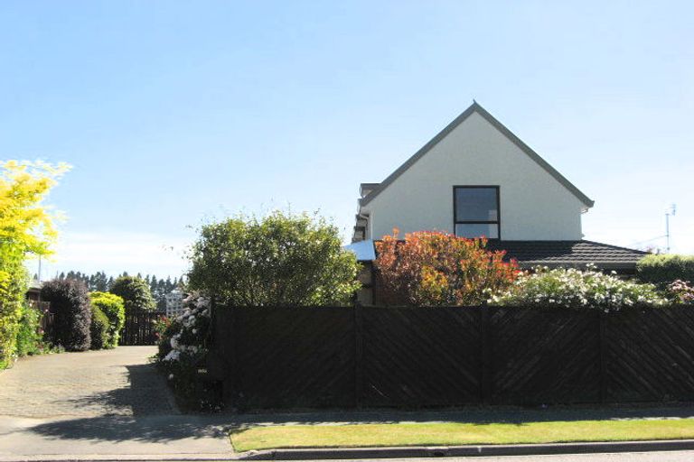 Photo of property in 66b Westgrove Avenue, Avonhead, Christchurch, 8042