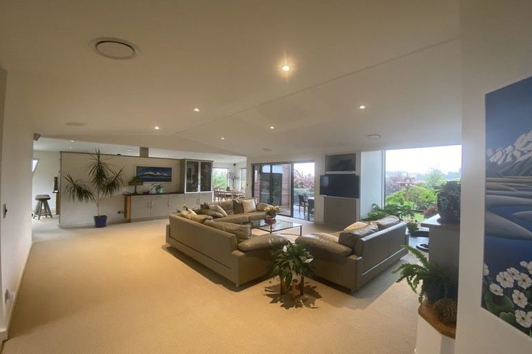 Photo of property in 9 Fastness Crescent, Wanaka, 9305