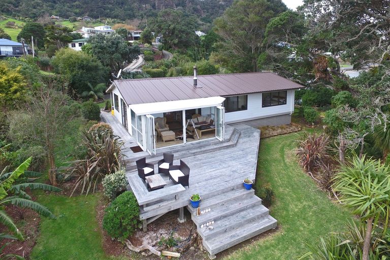 Photo of property in 136 Reotahi Road, Whangarei Heads, Whangarei, 0174