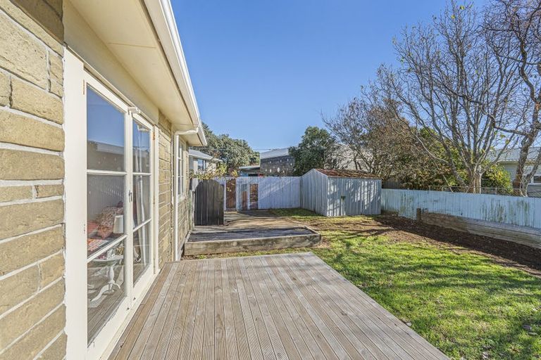 Photo of property in 6 Victoria Street, Waitara, 4320