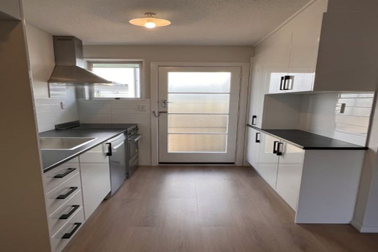 Photo of property in 3/19 Whitmore Street, Edgeware, Christchurch, 8013