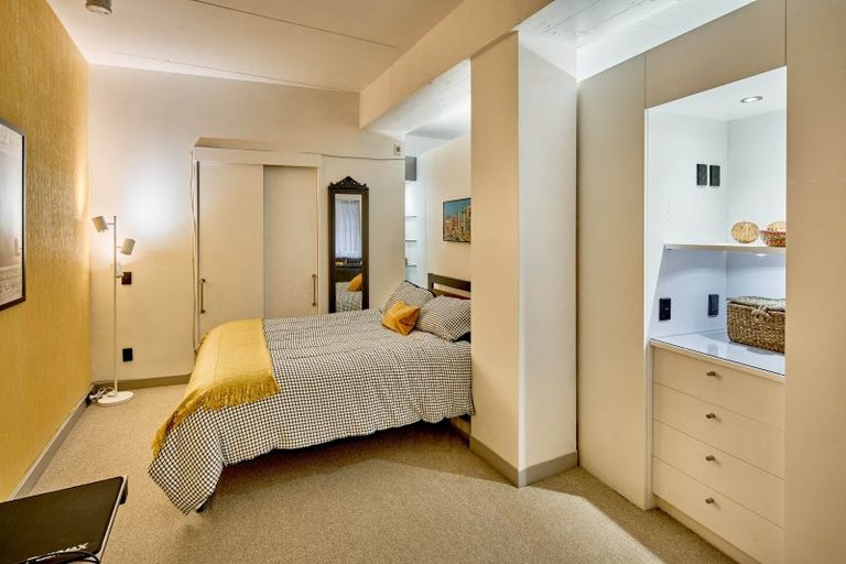 Photo of property in Gerondis Bldg Apartments, 209/60 Willis Street, Wellington Central, Wellington, 6011