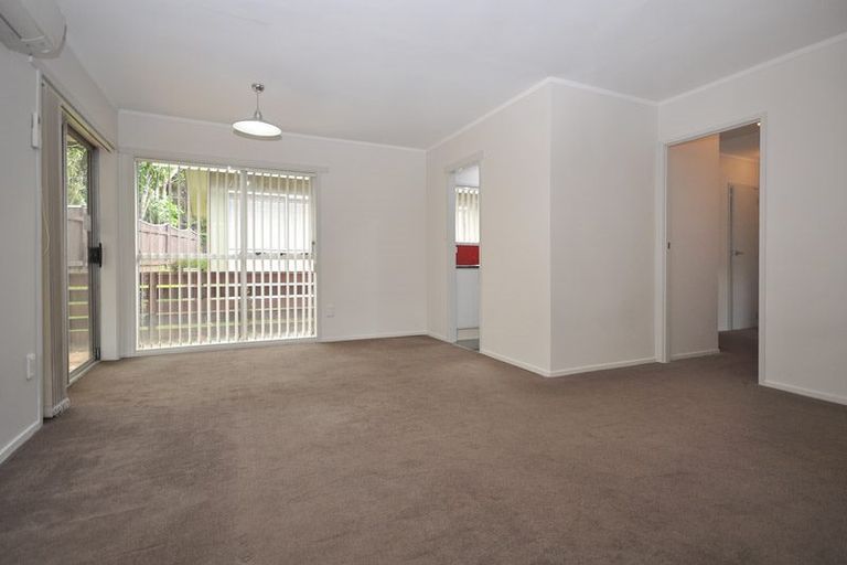 Photo of property in 3/51 Landscape Road, Papatoetoe, Auckland, 2025