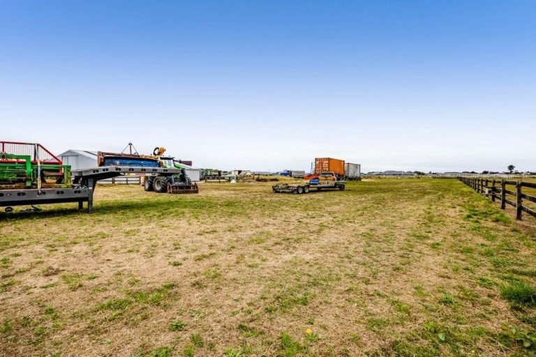 Photo of property in 68 Turuturu Road, Hawera, 4610