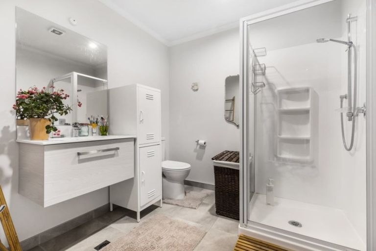 Photo of property in 10 Pheasant Lane, Hobsonville, Auckland, 0616