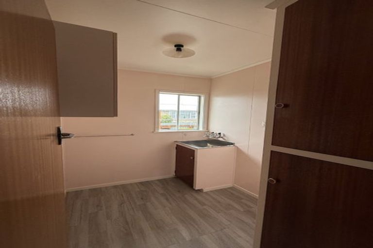 Photo of property in 2 Browns Avenue, Waimate, 7924