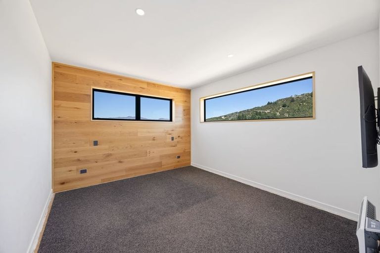 Photo of property in 41 Mount Linton Avenue, Wanaka, 9305