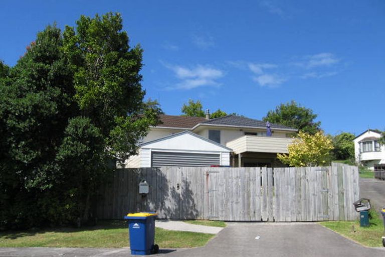 Photo of property in 51 Santiago Crescent, Unsworth Heights, Auckland, 0632