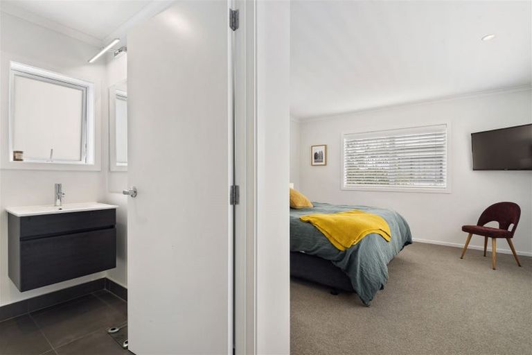 Photo of property in 30 Myland Drive, Hobsonville, Auckland, 0616