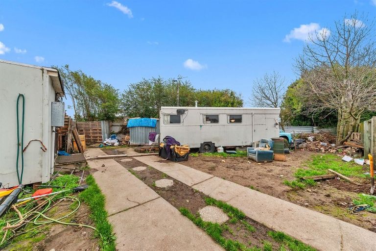 Photo of property in 112 Peverel Street, Riccarton, Christchurch, 8041