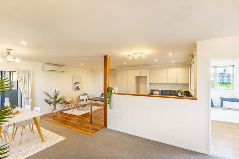 Photo of property in 45 Gray Avenue, Paraparaumu Beach, Paraparaumu, 5032