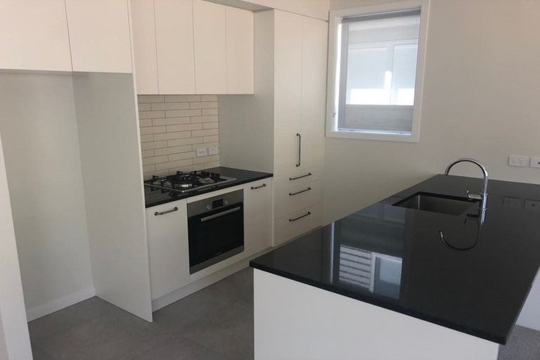 Photo of property in 16 Glide Lane, Whitby, Porirua, 5024