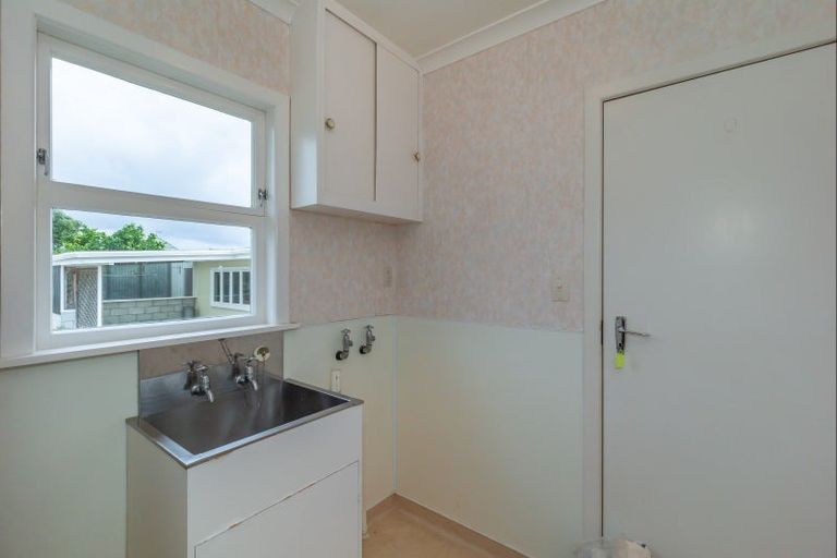 Photo of property in 6 Grey Street, Levin, 5510