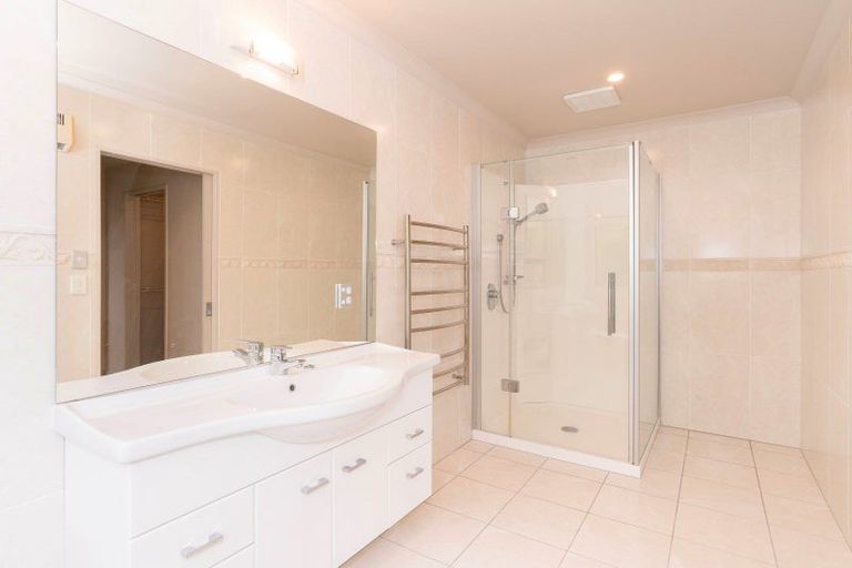 Photo of property in 18 Ludlam Way, Otaki, 5512