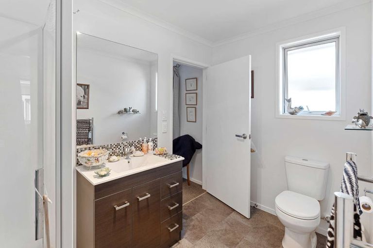 Photo of property in 18 Dal Din Drive, Otaki, 5512