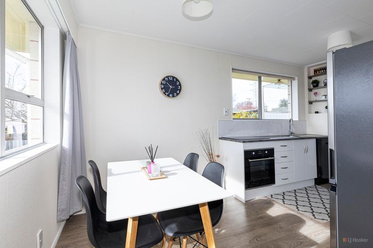 Photo of property in 3/39 Gleniti Road, Gleniti, Timaru, 7910