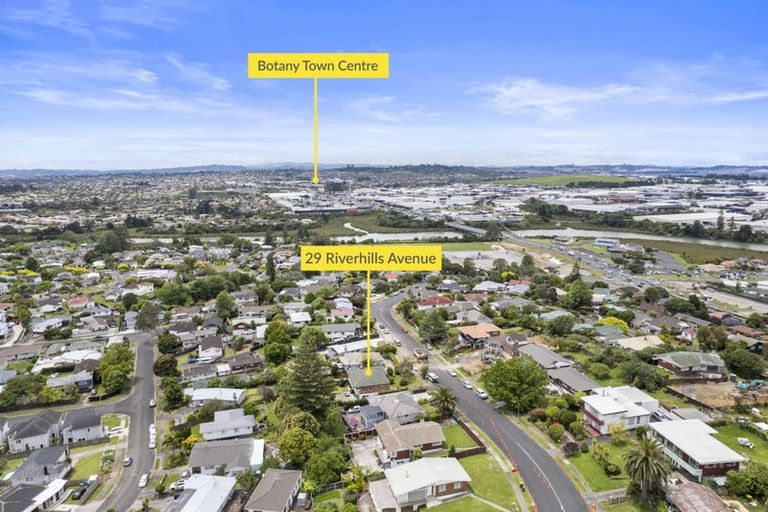 Photo of property in 29 Riverhills Avenue, Pakuranga Heights, Auckland, 2010