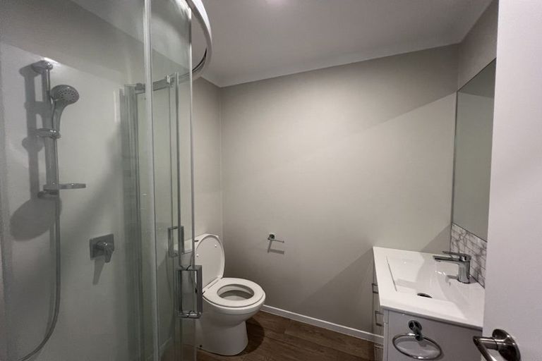 Photo of property in 2/125b Metcalfe Road, Ranui, Auckland, 0612