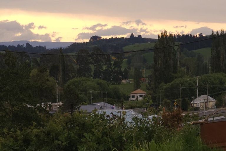 Photo of property in 8 Start Street, Kaitangata, 9210