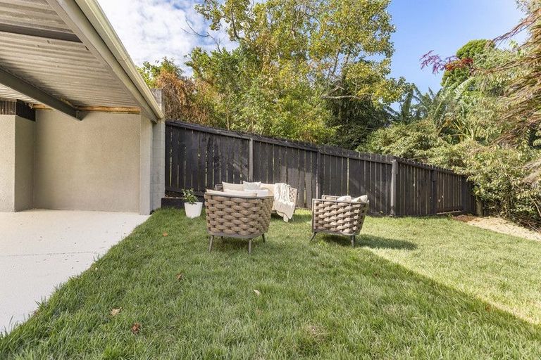 Photo of property in 3 Micawber Place, Mellons Bay, Auckland, 2014