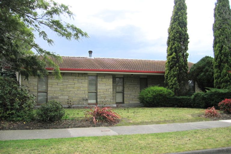 Photo of property in 14 Glamorgan Avenue, Tamatea, Napier, 4112