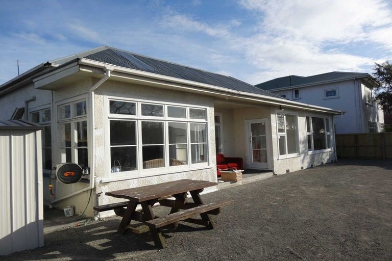 Photo of property in 338 Bealey Avenue, Christchurch Central, Christchurch, 8013