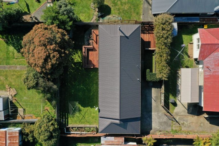 Photo of property in 17a Freyberg Street, Levin, 5510