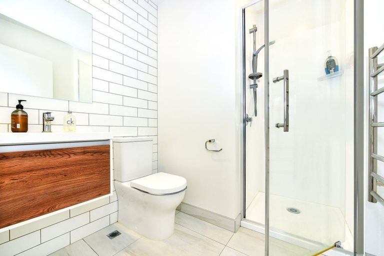 Photo of property in 8/68 Barbour Street, Waltham, Christchurch, 8011