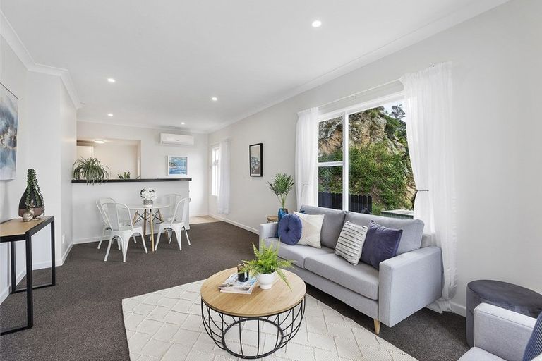 Photo of property in 24 Ferry Street, Seatoun, Wellington, 6022