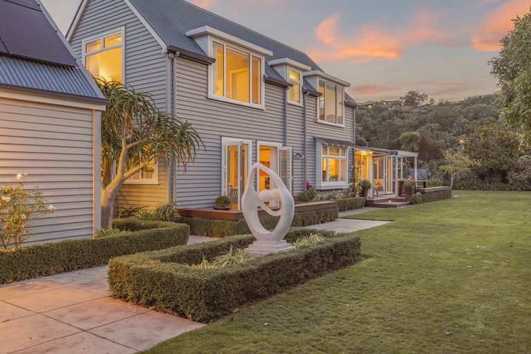 Photo of property in 10 Wakatu Avenue, Moncks Bay, Christchurch, 8081