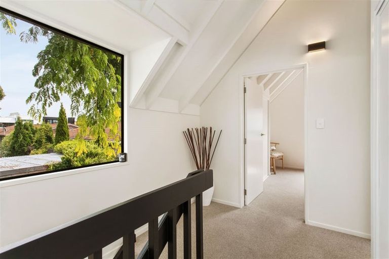 Photo of property in 3/99 Mandeville Street, Riccarton, Christchurch, 8011