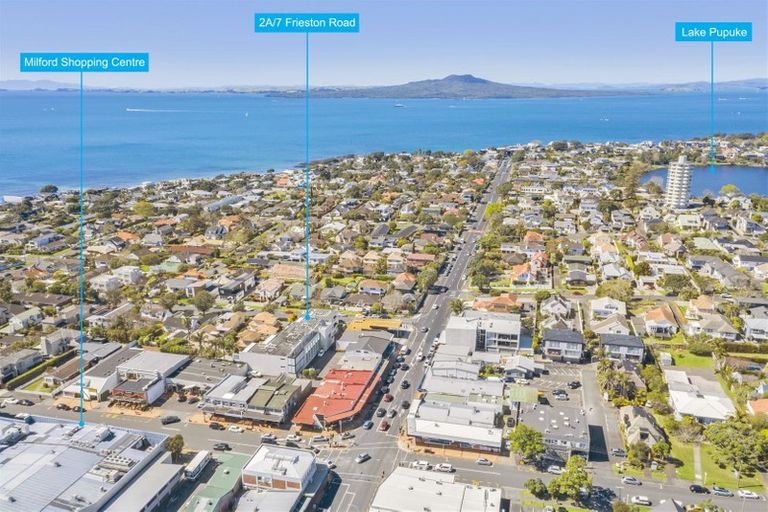 Photo of property in 2a/7 Frieston Road, Milford, Auckland, 0620