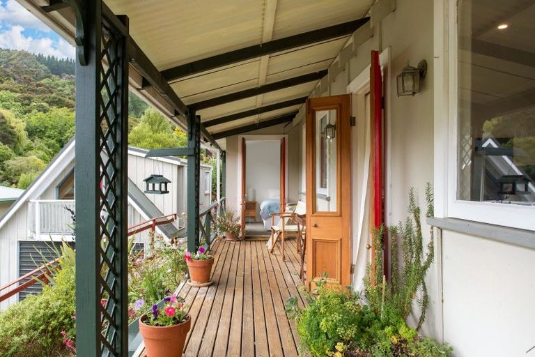 Photo of property in 12 Fleur Lane, Akaroa, 7520