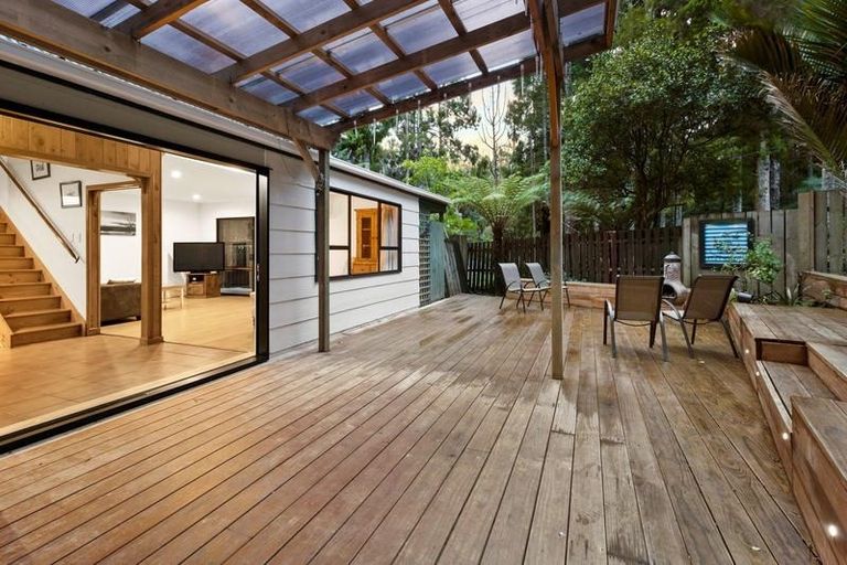 Photo of property in 305 Huia Road, Titirangi, Auckland, 0604