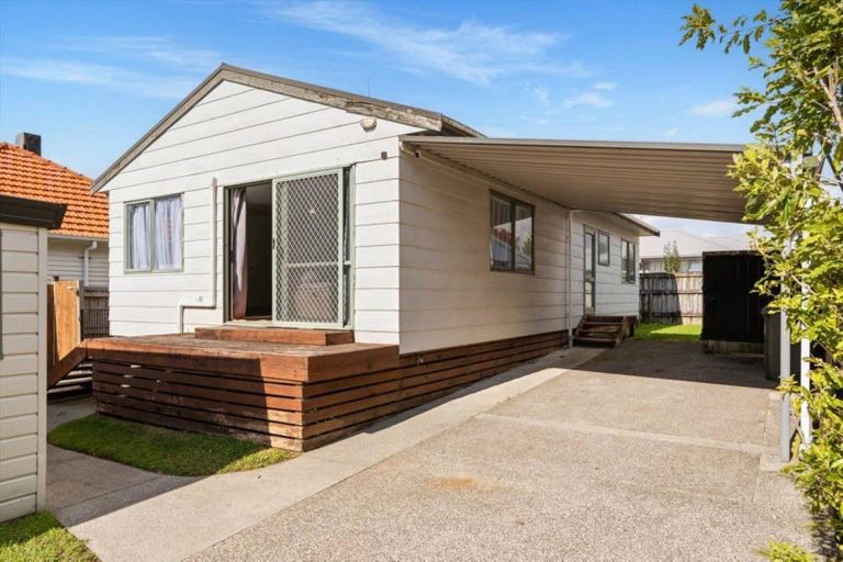 Photo of property in 88 Queen Street, Te Puke, 3119