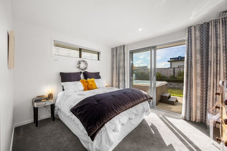 Photo of property in 29 Pounamu Avenue, Albert Town, 9305