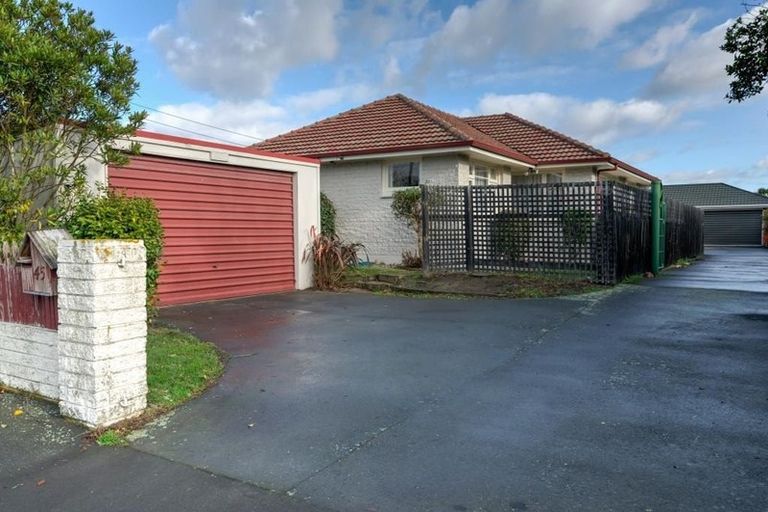 Photo of property in 45 Hounslow Street, Ilam, Christchurch, 8041