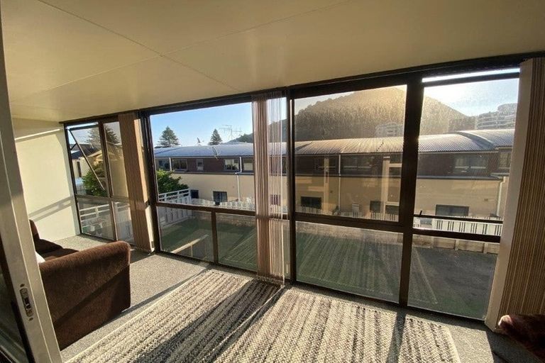 Photo of property in 40 Maunganui Road, Mount Maunganui, 3116