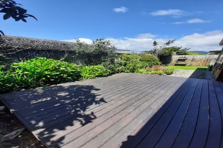 Photo of property in 83 Langdale Avenue, Paraparaumu, 5032