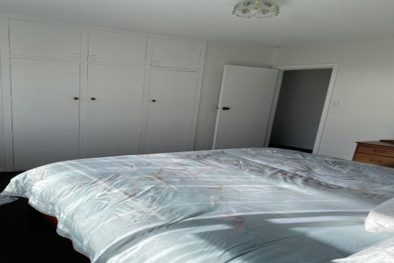 Photo of property in 2/68a Puriri Street, Riccarton, Christchurch, 8041