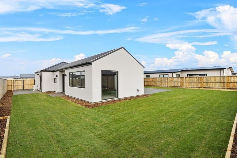 Photo of property in 11 Coney Place, Rolleston, 7614