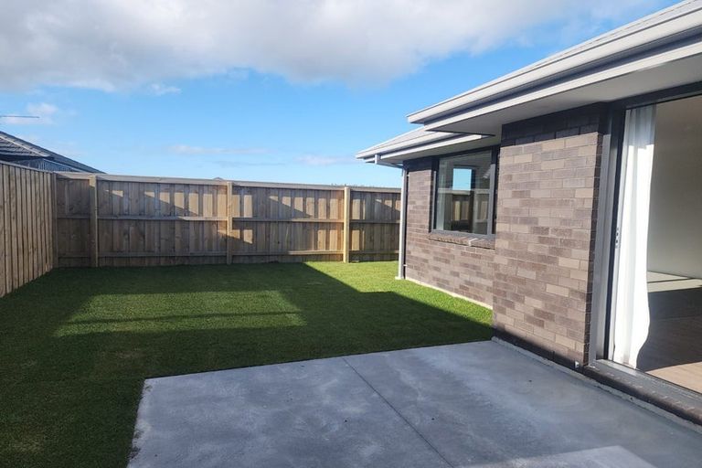 Photo of property in 5a Yates Place, Amberley, 7410