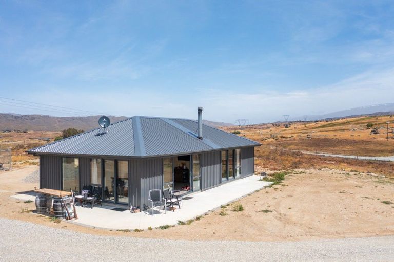 Photo of property in 375 Conroys Road, Conroys Gully, Alexandra, 9392