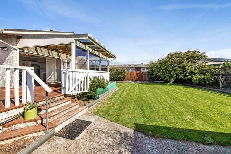 Photo of property in 45 Wilson Street, Hawera, 4610