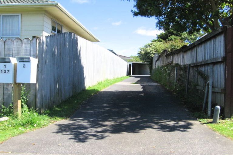 Photo of property in 2/107 Hillcrest Road, Papatoetoe, Auckland, 2025