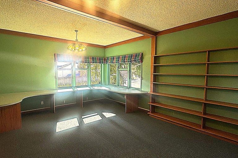 Photo of property in 1/61 Te Mata Road, Havelock North, 4130